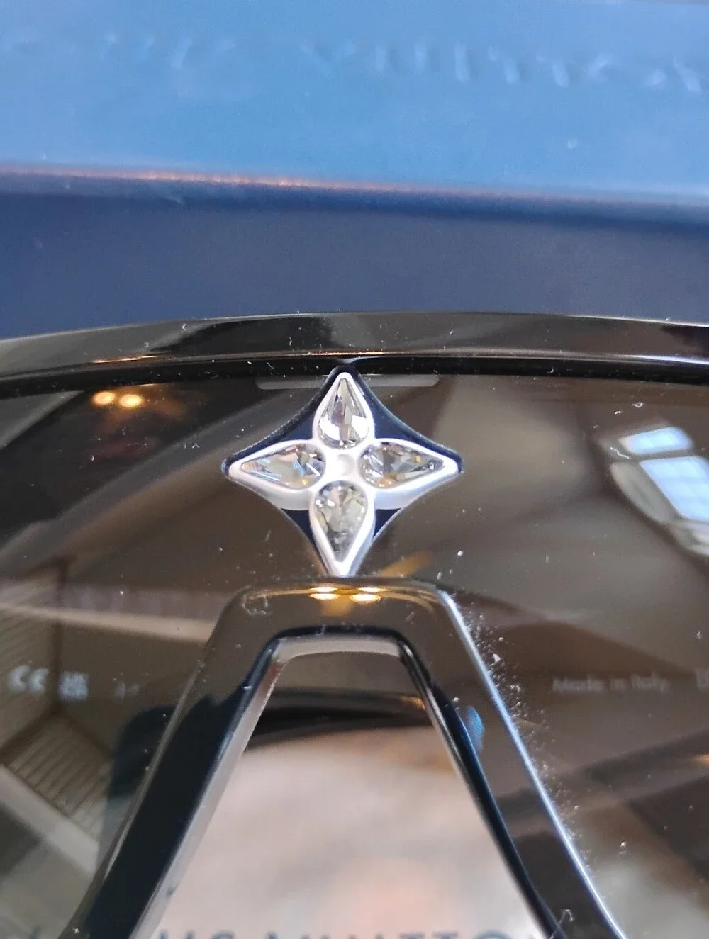 LOUIS VUITTON Cyclone Sport Mask Sunglasses 